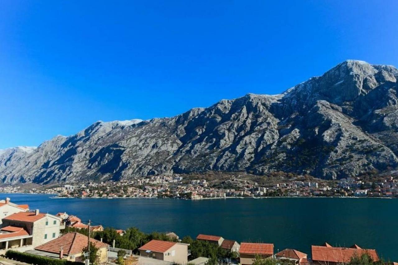 Sun Apartment Kotor Exteriör bild